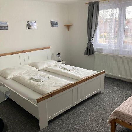 Penzion U Thuje Trebon Bagian luar foto
