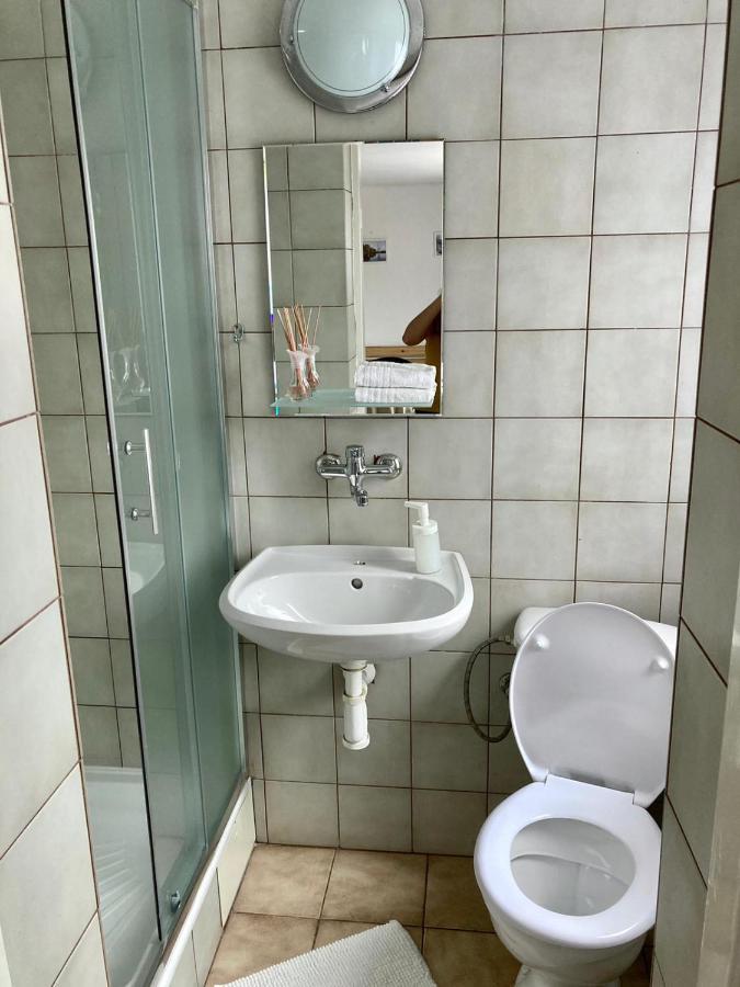 Penzion U Thuje Trebon Bagian luar foto